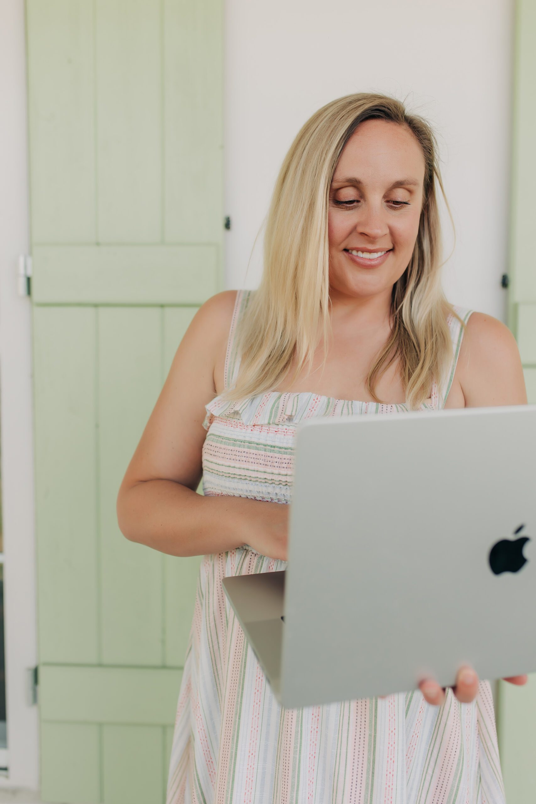 Christian Business Coach, Online Business Coach, Group Coaching, Online Business, Christian Women Entrepreneurs,